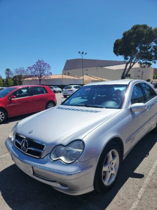 Mercedes-Benz Clase C 2003