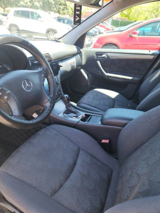 Mercedes-Benz Clase C 2003