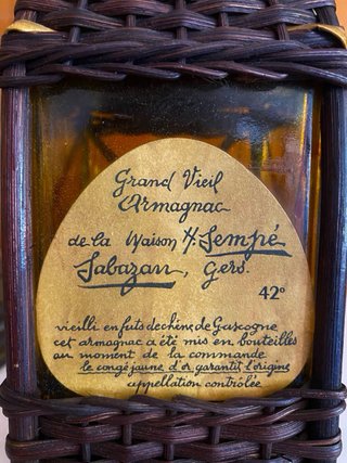 Botella Antigua Grand Vieil Armagnac