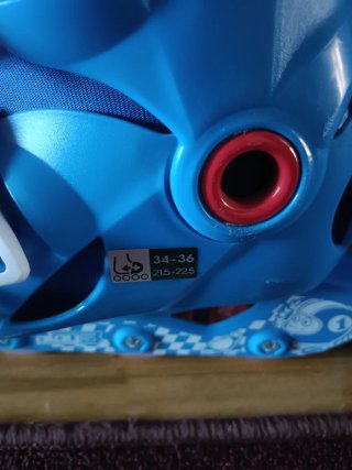 Patines en línea Oxelo azules y rojos