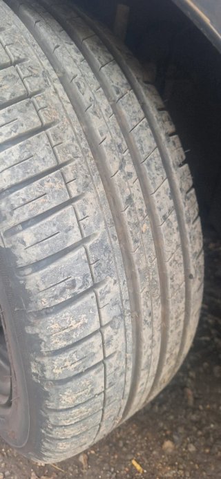 Llantas R15 Citroen Peugeot Gomas 90%