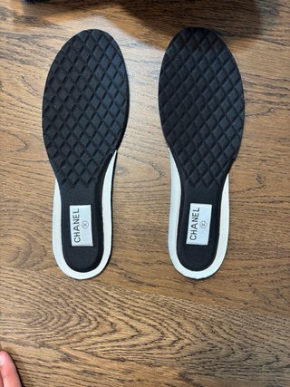 Chanel Runner Talla 46 Plata/Blanco