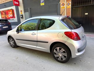 PEUGEOT 207 1.4i Etiqueta C 100.000km.  2009