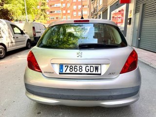 PEUGEOT 207 1.4i Etiqueta C 100.000km.  2009