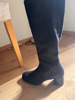 Botas altas negras