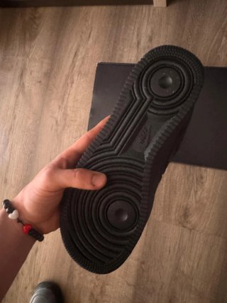 Nike Air Force 1 Negras
