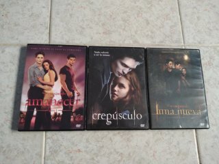 30 DVD originali di vari film a 15€ tutti insieme