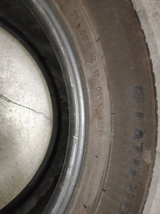 2 Ruedas Michelin y 2 Ruedas Bridgeton