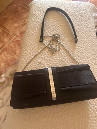Bolso de fiesta negro y plateado