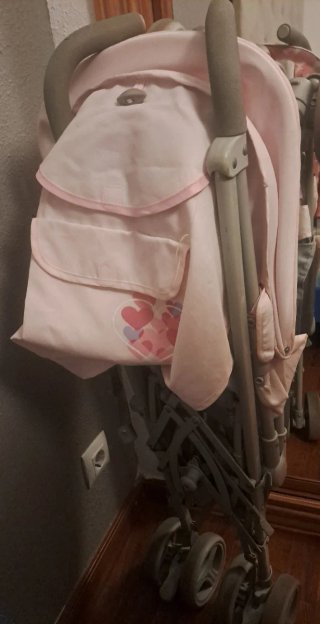 Silla de paseo Hello Kitty rosa