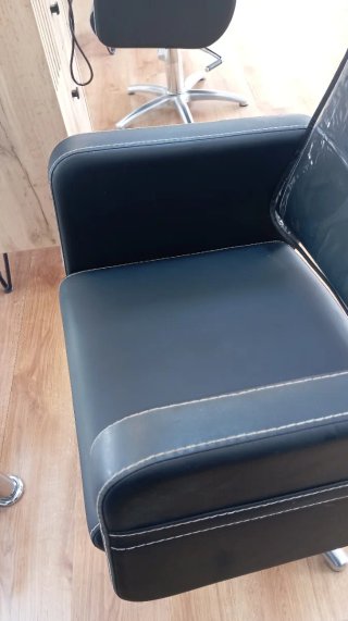 Sillones de peluquería negros