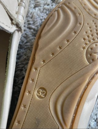 Mocasines náuticos niño beige talla 32 son de niño