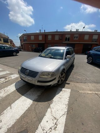 Volkswagen Passat 2003