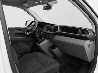 Volkswagen Caravelle Origin 2021