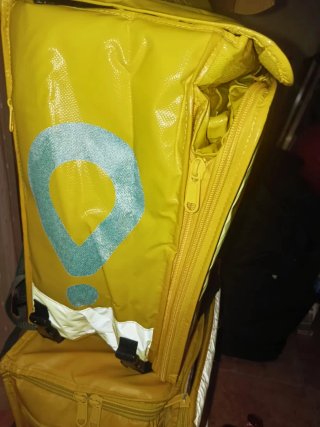 Mochila Glovo Amarilla