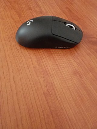 Ratón Logitech Superlight Negro