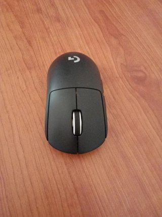 Ratón Logitech Superlight Negro