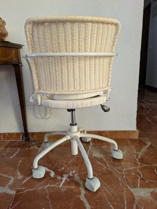 Silla de escritorio mimbre y metal