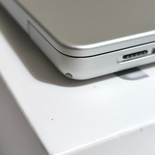 Macbook Pro con M1 Pro 512GB Completo - Come Nuovo