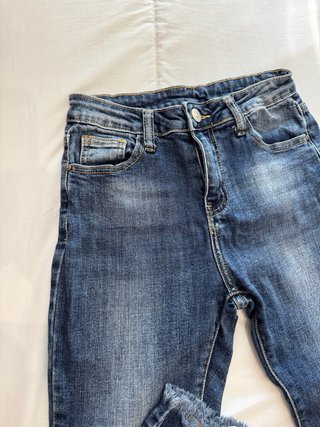 Pantalones vaqueros campana azul oscuro T. XS