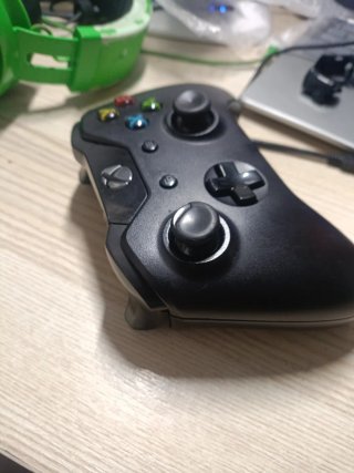 Mando Xbox One Negro