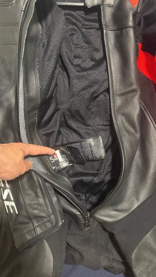 Mono Dainese 1 pieza Talla 54.