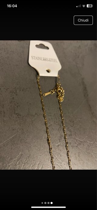 Collana con ciondolo a cilindro