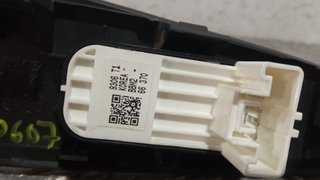 MANDO ELEVALUNAS DELANTERO DERECHO MAZDA 3 BERLINA (BL) 109307
