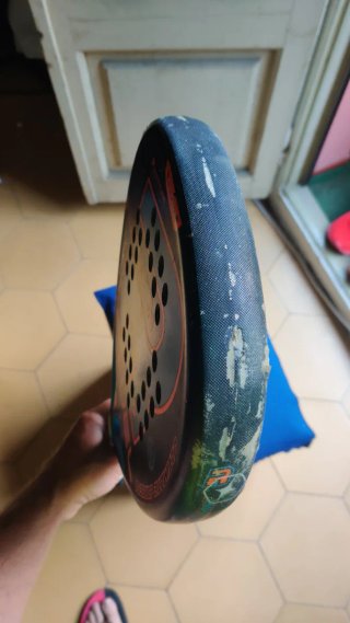 Pala de pádel Royal Padel Fuel