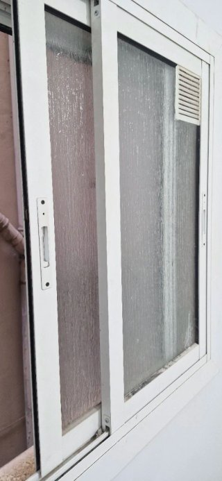 Ventana corredera aluminio blanco
