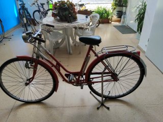 Bicicleta Clásica Frenos de Varillas Roja
