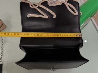 Bolso moderno de hombro con Cadena