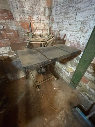 Máquina de carpintería y corte