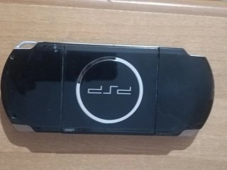 Sony PSP 3004 più super Mario Bros nes