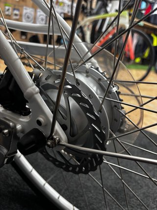 Bici paseo Electra (Trek). Talla M