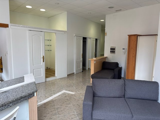 PISO EN PONTENOVA