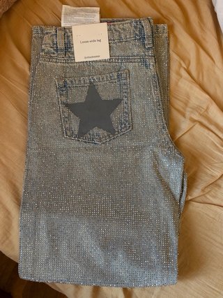 Pantalones Stradivarius brillos estrella