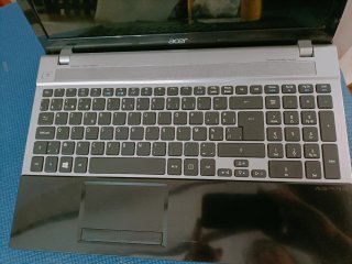 Portátil Acer Aspire V3-571G