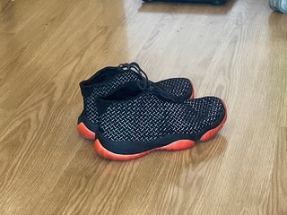 Nike Jordan Zapatillas Negras y Rojas