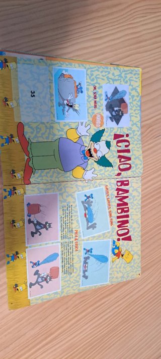 Álbum casi completo Simpson colección Springfield