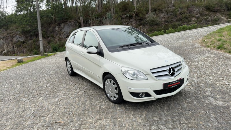 Mercedes-Benz Clase B 2010 - foto 1