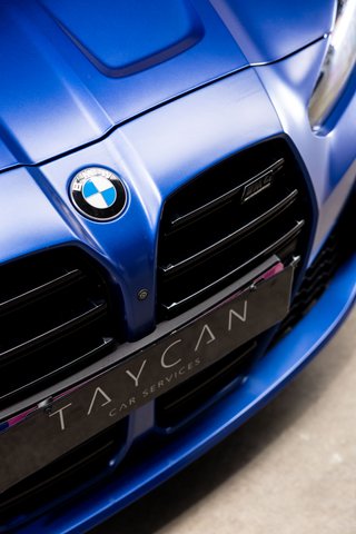 BMW M4 COMPETITION TRACK PACKAGE