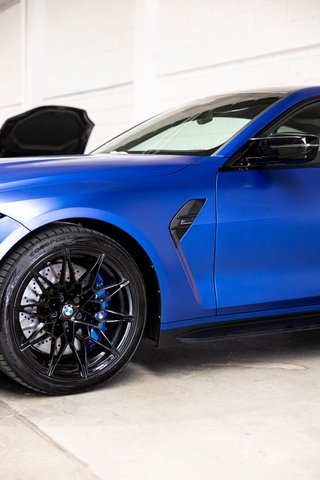 BMW M4 COMPETITION TRACK PACKAGE