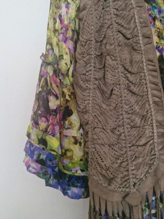 Roberto Cavalli Chaleco Ante y Blusa Seda