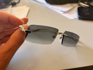 Gafas de sol Cartier grises