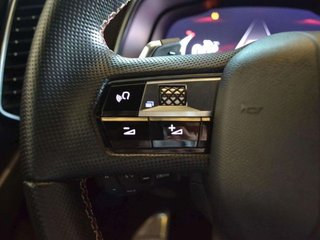 DS DS 7 BlueHDi 130 Automático PERFORMANCE LINE
