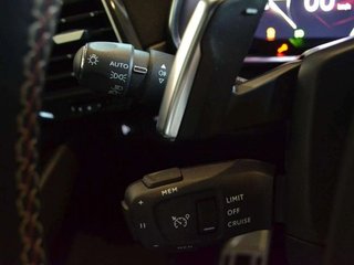 DS DS 7 BlueHDi 130 Automático PERFORMANCE LINE