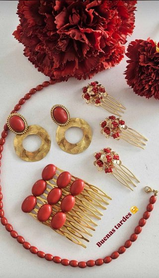 Set Flamenco: Orecchini, Pettini e Collana