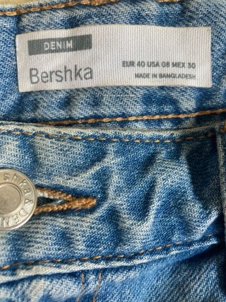 Pantalones cortos vaqueros Bershka