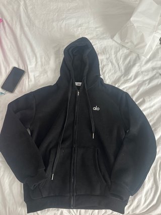 Alo sudadera negra con cremallera